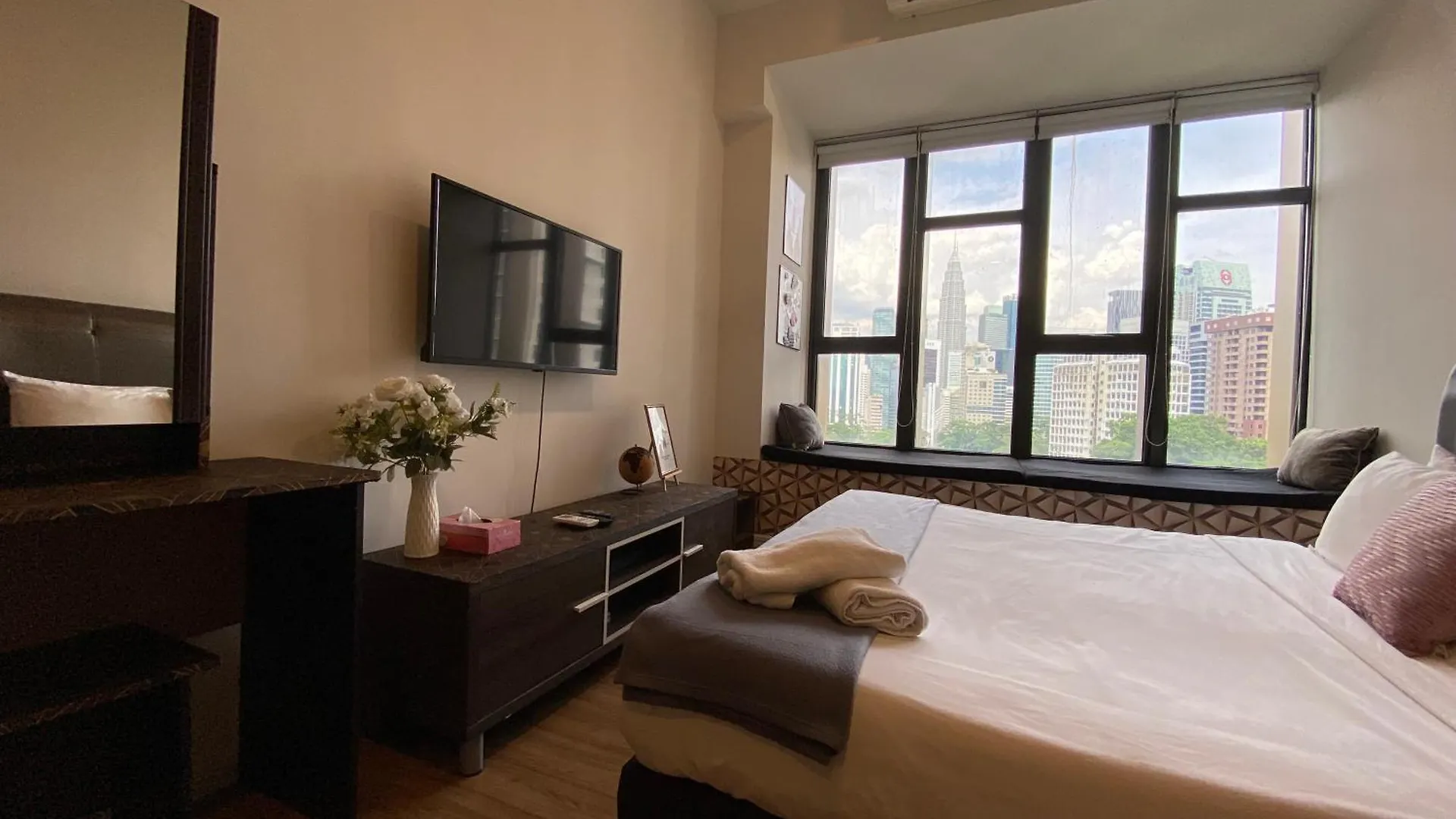 アパート Staybliss At Ceylonz Suites クアラルンプール