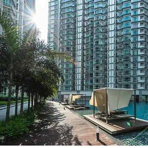 Homestay2 @ Sungai Besi, Appartement